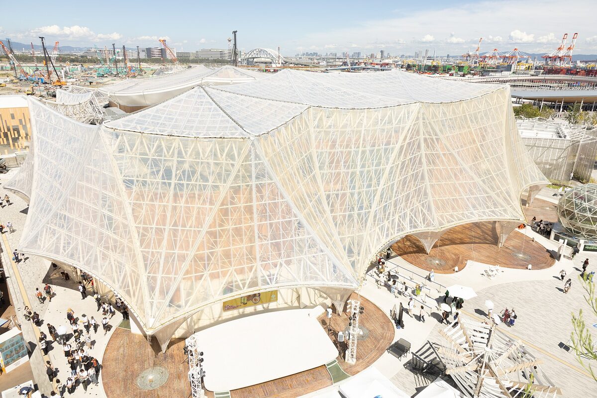 L'Osaka Healthcare Pavilion fotografato durante Expo 2025 Osaka Kansai